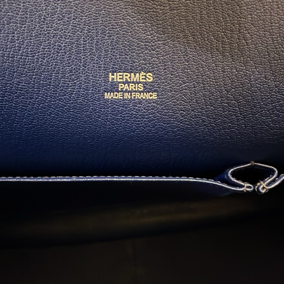 HERMÈS Authentic Jypsiere Bag with Palladium Hardware - Picture 7 of 12